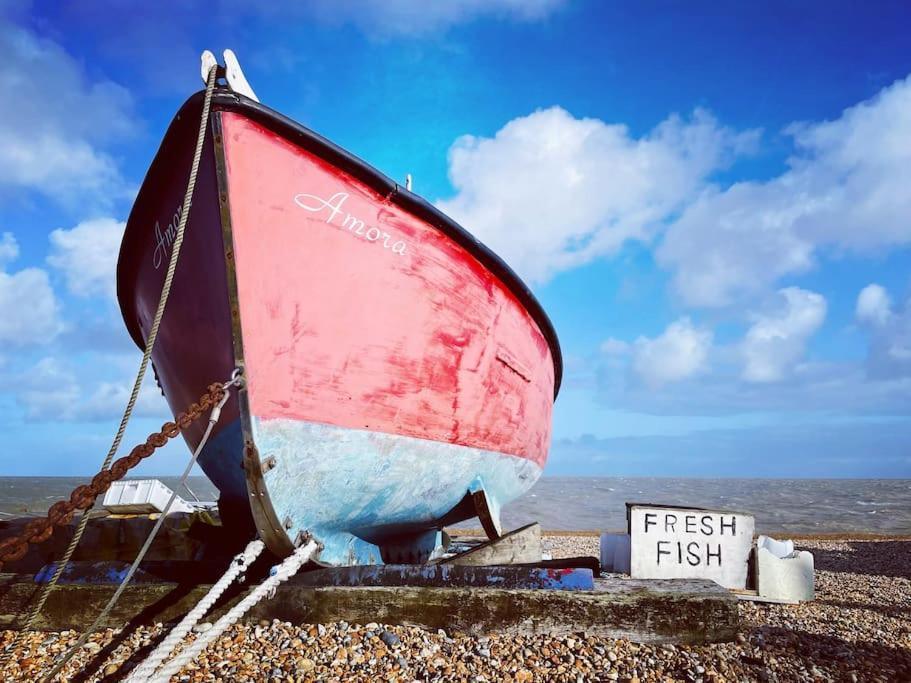 Northdene Cottage - Cosy Old Fisherman'S Cottage Two Mins From Sea - Free Parking - Wood Burning Stove - Roll Top Bath - Dog Friendly Deal Exterior photo